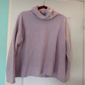 Aerie turtle neck sweater size M